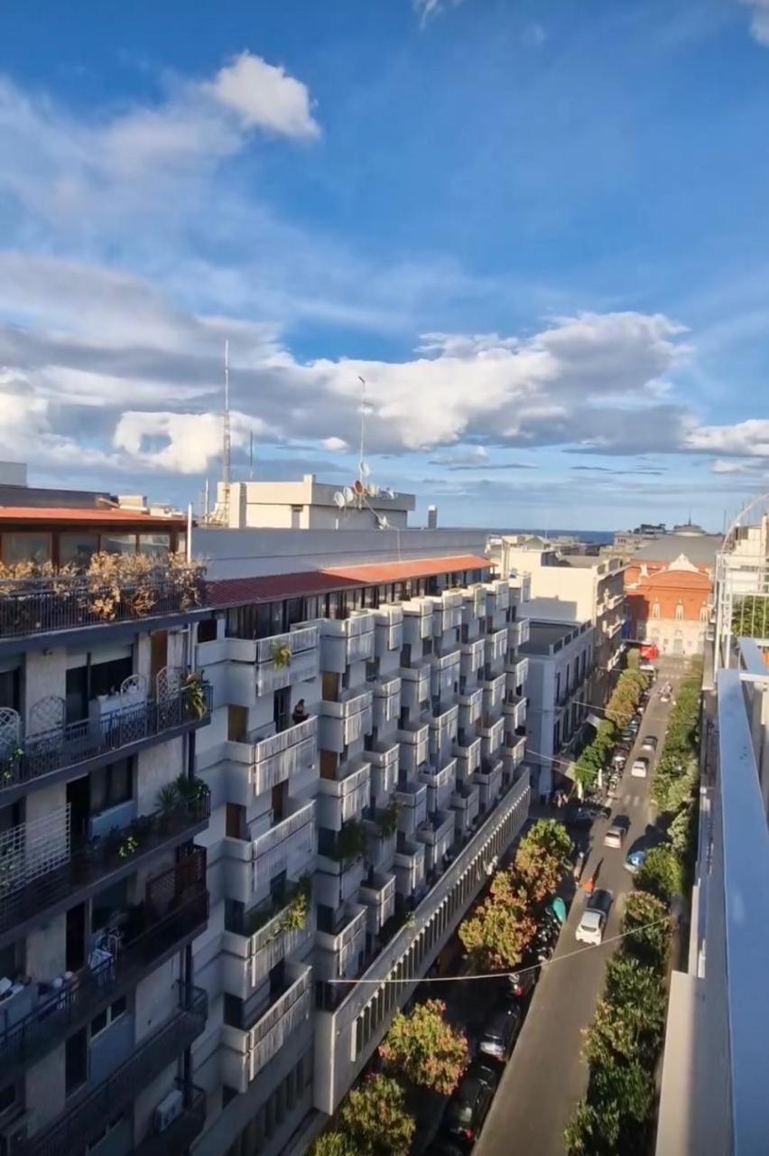 Attico Reale - In Centro, Tra Stazione E Bari Vecchia Apartamento Exterior foto